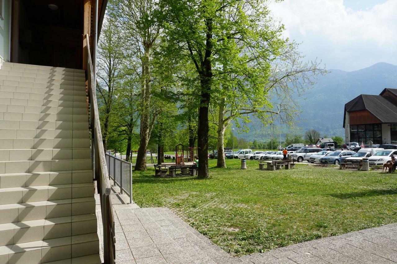 Krona Apartments Bovec Exterior foto